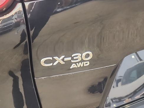 Used 2025 MAZDA CX-30 AWD 2.5 S w/ Preferred Package image 3