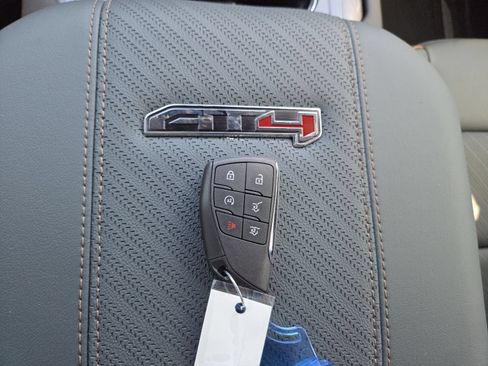 New 2026 GMC Yukon AT4 w/ AT4 Premium Plus Package AWD/4WD image 42