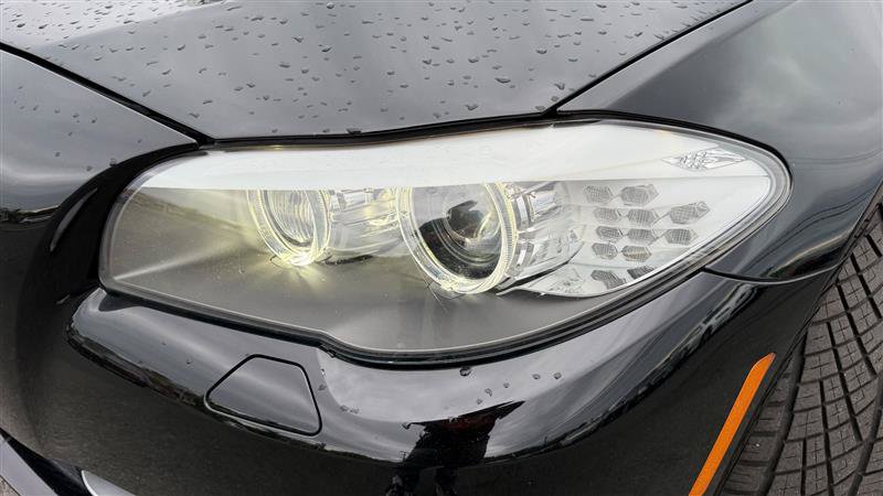 Used 2011 BMW 535i Sedan RWD image 12