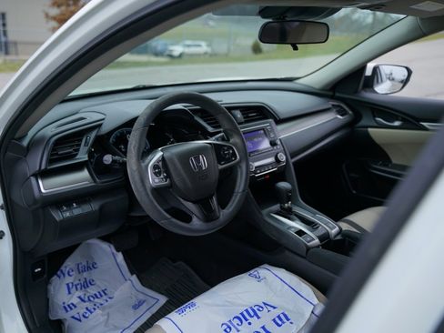 Used 2019 Honda Civic LX image 17