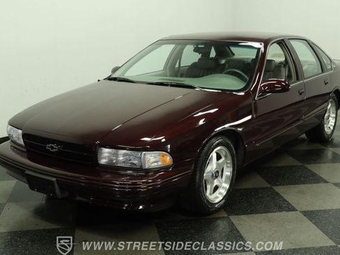 Used 1996 Chevrolet Impala SS RWD image 18