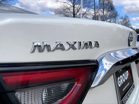 Used 2023 Nissan Maxima SL image 31