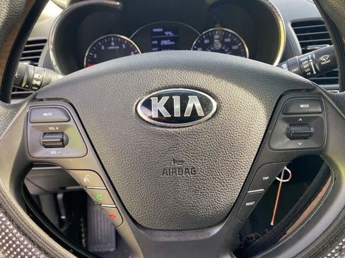 Used 2016 Kia Forte LX FWD image 14