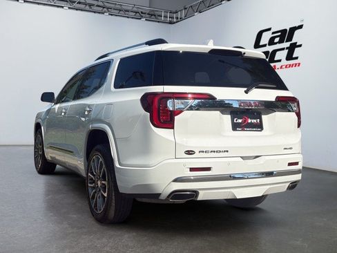 Used 2023 GMC Acadia Denali AWD/4WD image 9