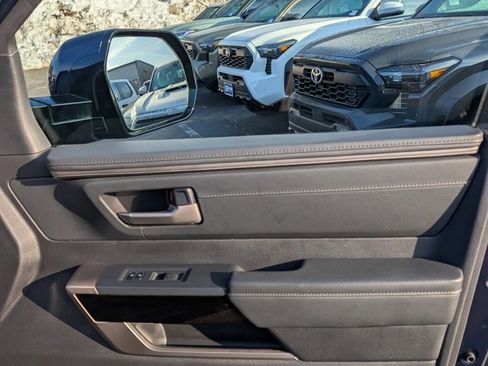 Used 2022 Toyota Tundra Limited image 18