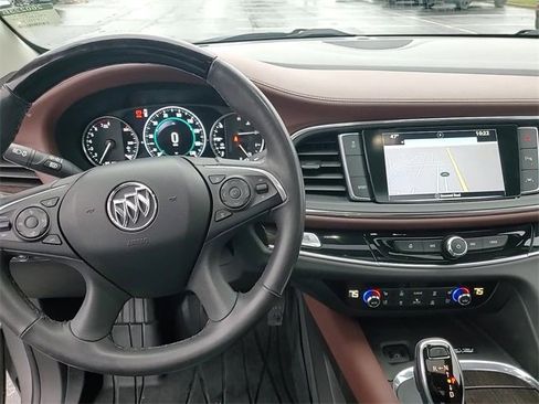 Certified 2018 Buick Enclave Avenir w/ Avenir Technology Package image 23