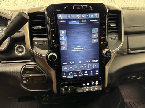 Used 2024 RAM 2500 Laramie image 24