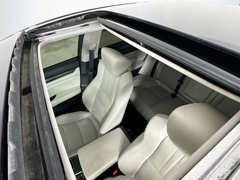 Used 2018 Honda Accord Touring image 26