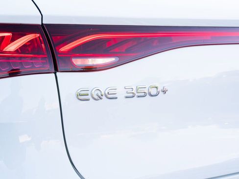 Used 2023 Mercedes-Benz EQE 350+ SUV image 21