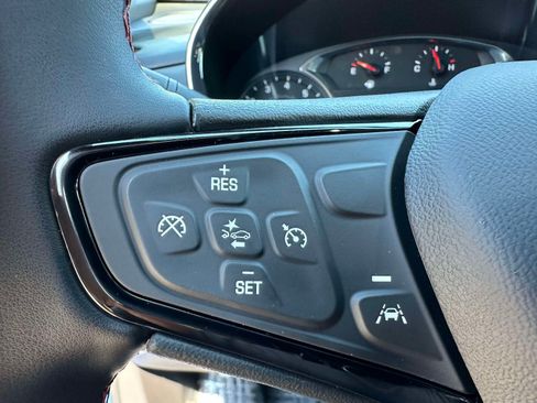 Used 2024 Chevrolet Equinox RS FWD image 16