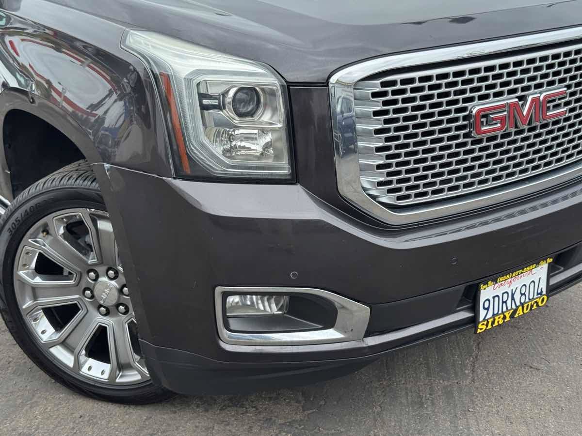Used 2016 GMC Yukon Denali w/ Open Road Package RWD image 3