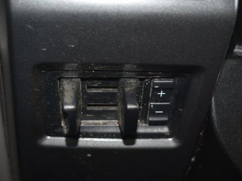 Used 2019 Ford F250 XLT w/ XLT Value Package image 24