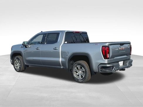 New 2026 GMC Sierra 1500 SLE AWD/4WD image 6