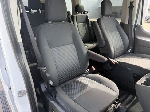 Used 2023 Ford Transit 350 XLT RWD image 22