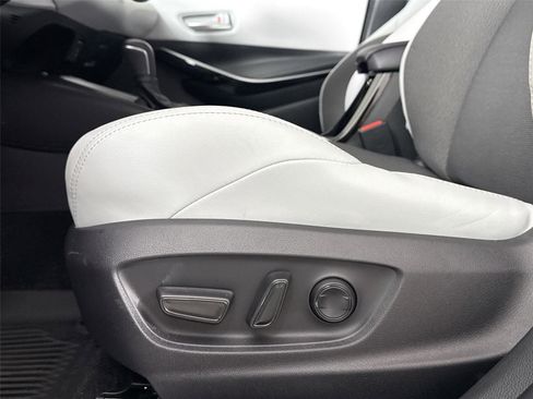 Certified 2024 Toyota Corolla XSE FWD image 29