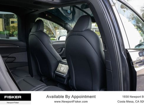 Used 2024 Tesla Model X image 28