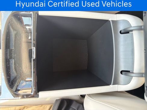 Certified 2025 Hyundai Tucson Limited AWD/4WD image 33