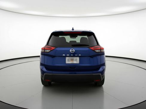 Used 2025 Nissan Rogue SV FWD image 7