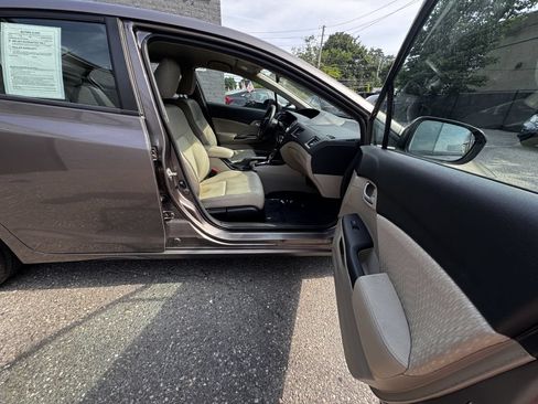 Used 2015 Honda Civic LX image 17