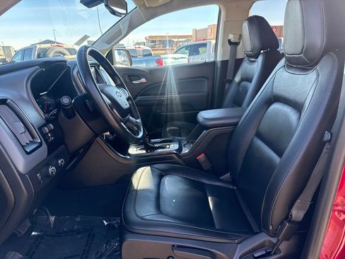 Used 2019 Chevrolet Colorado Z71 image 9