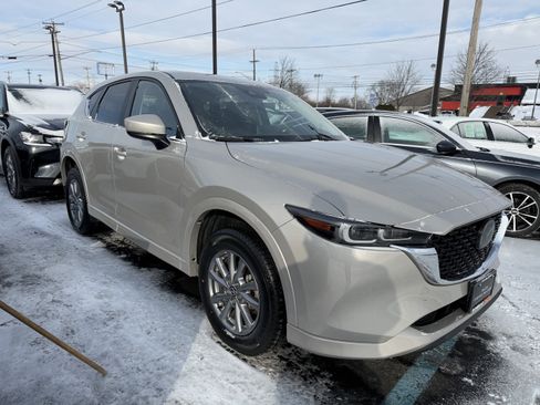 Certified 2024 MAZDA CX-5 AWD 2.5 S w/ Preferred Package image 2