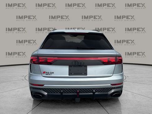 Used 2025 Audi RS Q8 performance image 4