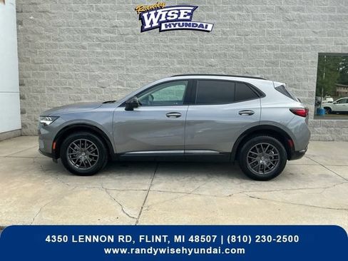 Used 2022 Buick Envision Essence w/ Technology Package I FWD image 7