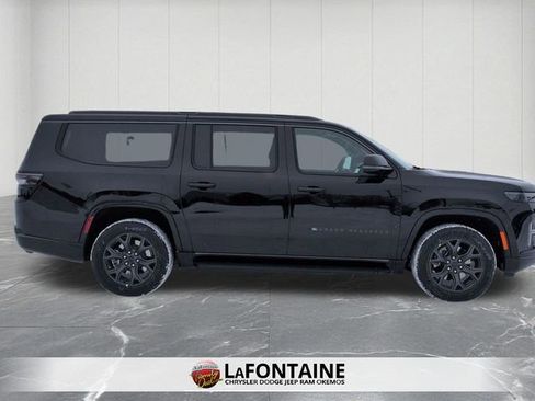 New 2026 Jeep Grand Wagoneer L Limited AWD/4WD image 6