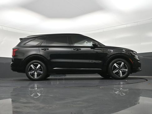 Used 2023 Kia Sorento S w/ Panoramic Sunroof Package FWD image 32