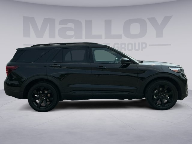 Used 2023 Ford Explorer ST-Line AWD/4WD image 6
