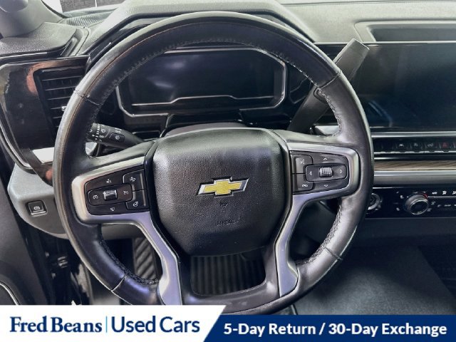 Used 2024 Chevrolet Silverado 1500 LT AWD/4WD image 16