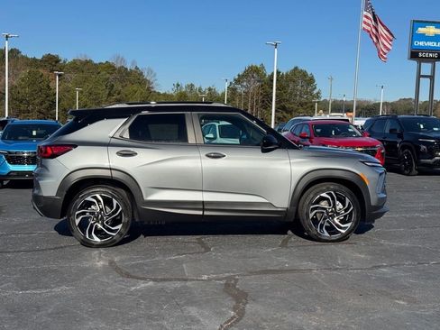 New 2026 Chevrolet TrailBlazer RS w/ Convenience Package FWD image 2