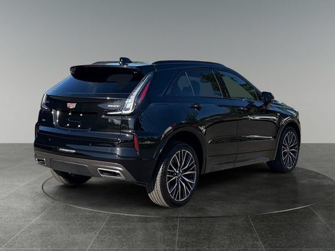 Used 2024 Cadillac XT4 Sport AWD/4WD image 9