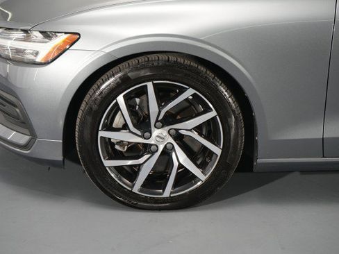 Used 2019 Volvo S60 T6 Momentum AWD/4WD image 48