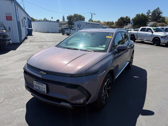 Used 2024 Chevrolet Equinox EV LT w/ Active Safety Package 3 FWD image 5