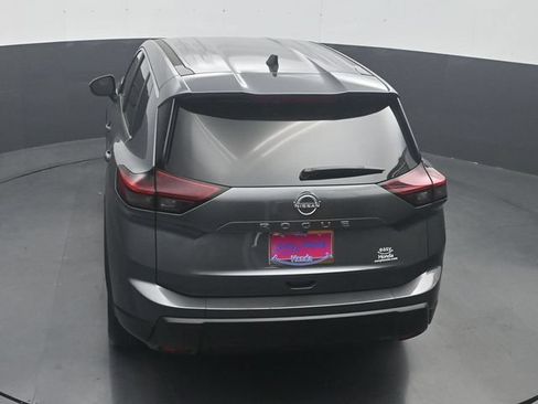 Used 2026 Nissan Rogue SV FWD image 23