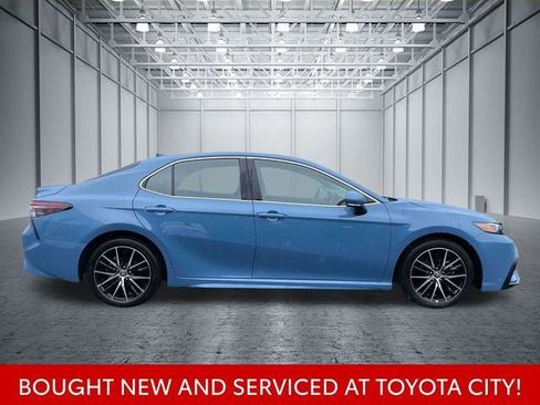 Certified 2024 Toyota Camry SE FWD image 5