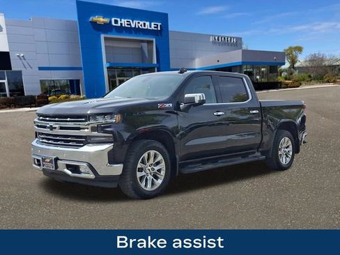 Used 2019 Chevrolet Silverado 1500 LTZ w/ LTZ Premium Package AWD/4WD image 34