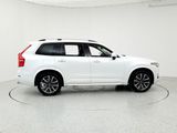 Used 2018 Volvo XC90 T5 Momentum w/ Convenience Package image 4