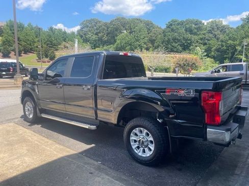Certified 2022 Ford F250 XL w/ STX Appearance Package AWD/4WD image 8