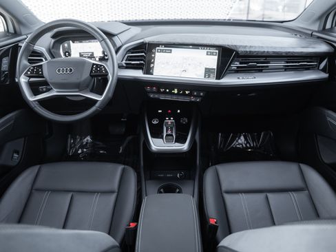 Certified 2024 Audi Q4 e-tron Premium Plus w/ Premium Plus image 8