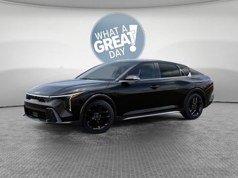 New 2026 Kia K4 GT-Line Turbo FWD image 3