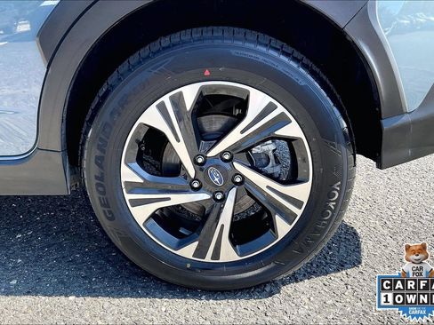Certified 2025 Subaru Crosstrek 2.5i Premium AWD/4WD image 11