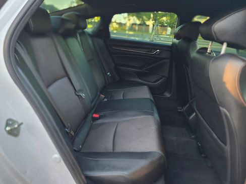 Used 2019 Honda Accord Sport image 13
