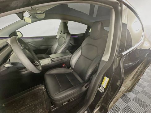 Used 2026 Tesla Model Y Long Range AWD/4WD image 19