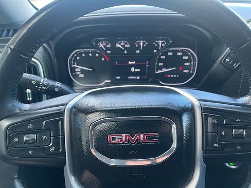Used 2022 GMC Sierra 1500 Elevation image 24