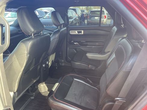 Used 2022 Ford Explorer ST-Line w/ Class IV Trailer Tow Package image 29