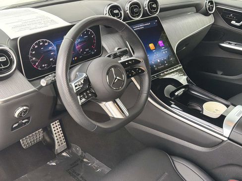Certified 2025 Mercedes-Benz GLC 300 4MATIC image 29