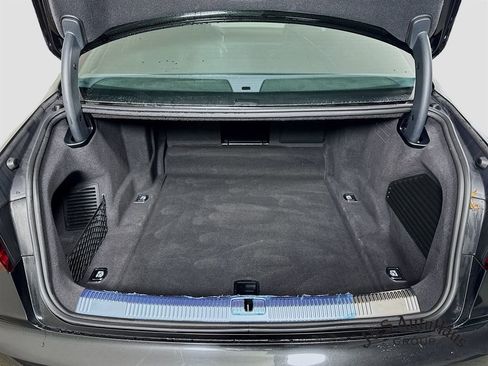 Used 2022 Audi A8 L 3.0T image 33