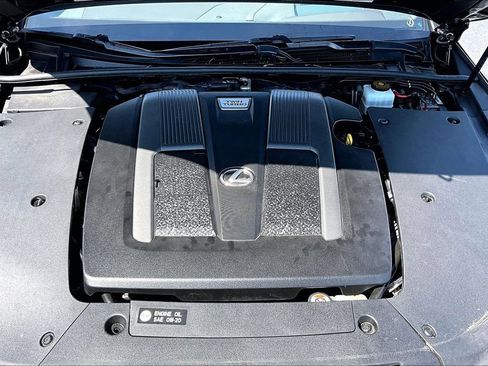 Used 2018 Lexus LS 500 w/ Luxury Package RWD image 10